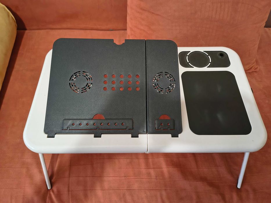 Масичка за лаптоп и органайзер за бюро