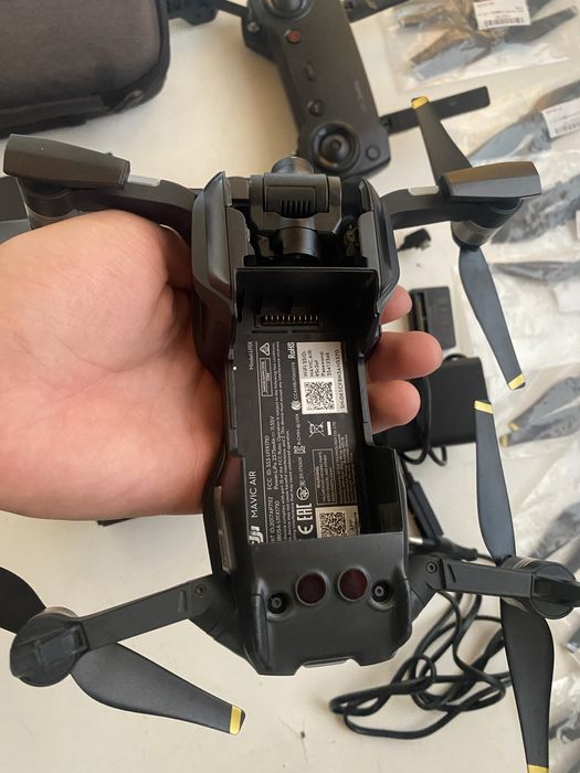 Дрон Mavic air 1