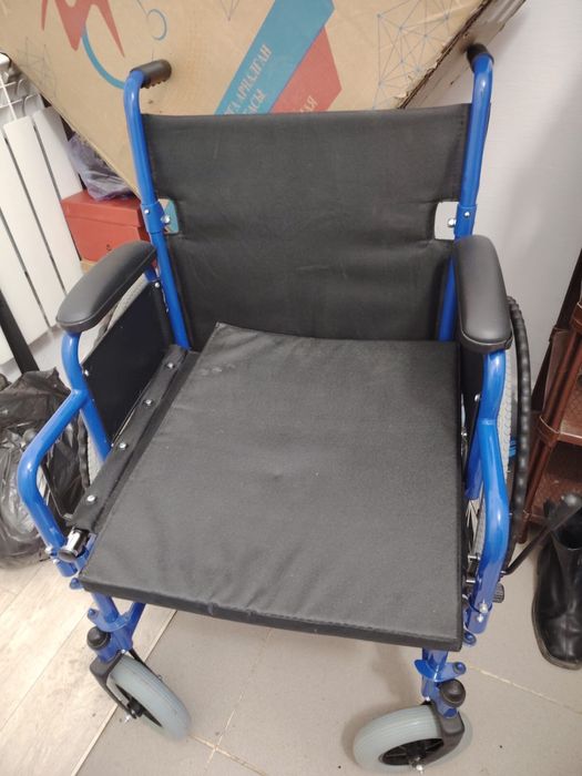 кресло коляска для инвалидов