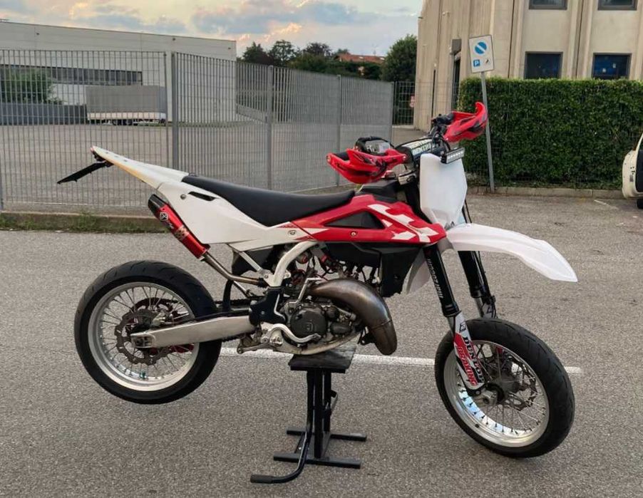 На части  Yamaha Honda Husqvarna