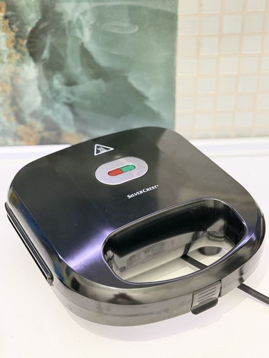 Sandwic toaster 3 in 1 de la Silver crest
