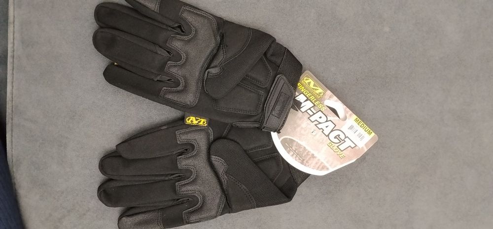 Продам тактические перчатки