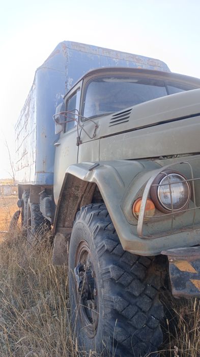 продам ЗИЛ 131 с будкой