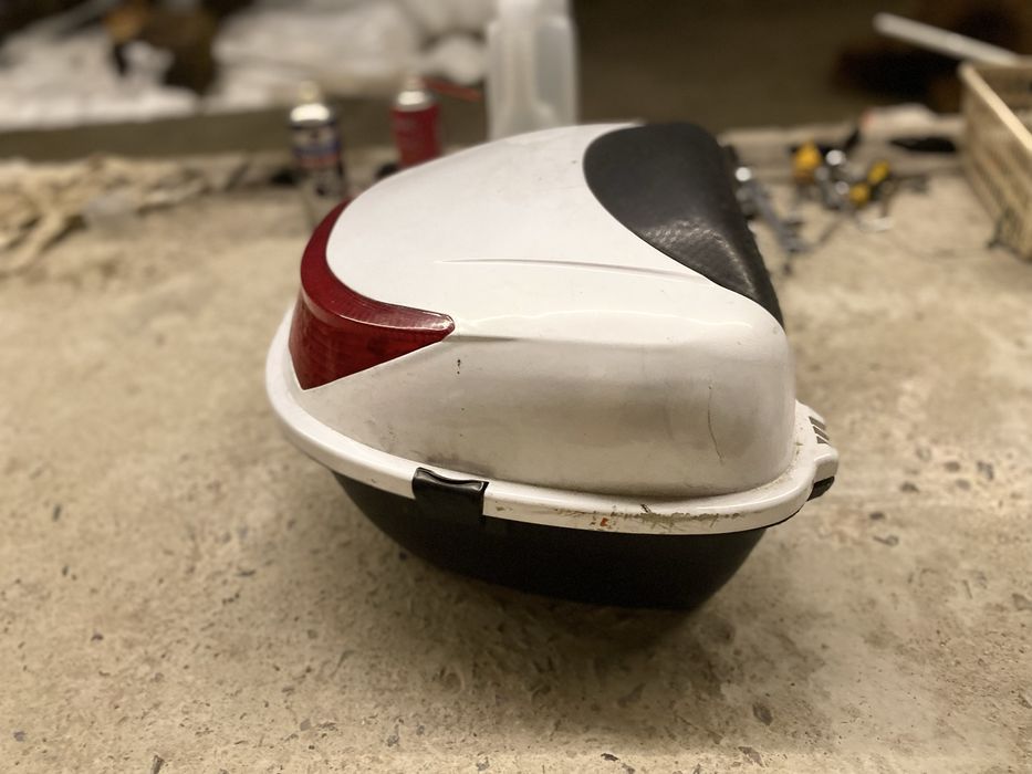 Багаж на мопед продаюю срочно