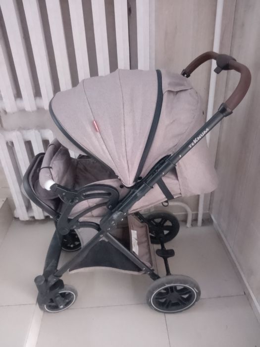 Срочно продам коляску