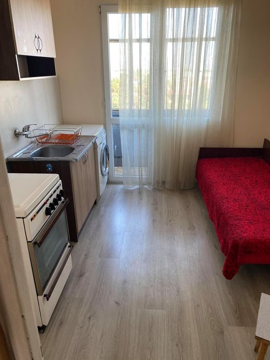 Дава се под наем Двустаен апартамент в Пловдив, Коматево - 48 кв.м за 408 € - Снимка #1