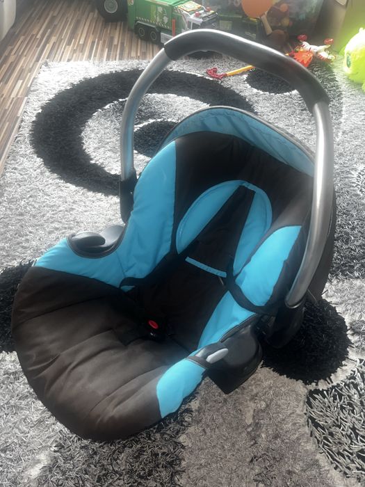 Văniță și suport, Masină Tikes Cozy Coupe, varianta Dinozaur verde, scoică și multe animale de pluș