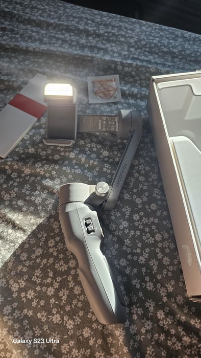 Gimbal stabilizator telefon