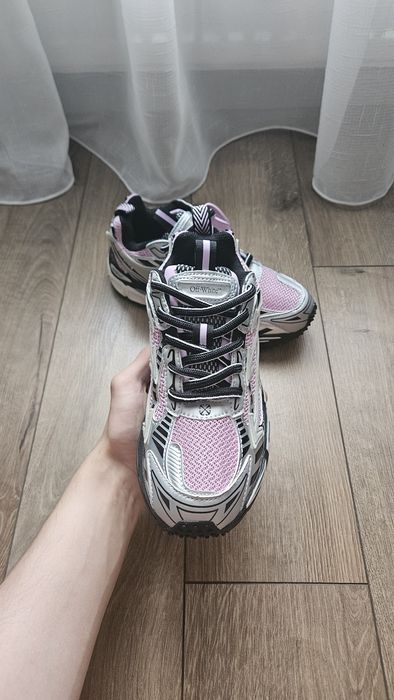 Off-White Be Right Back 38 Roz