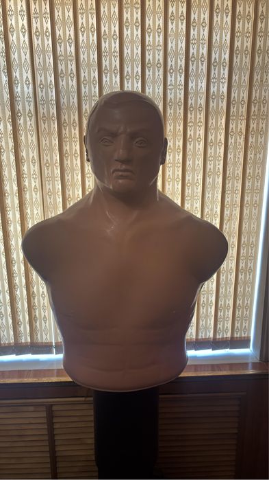 Герман манекен груша