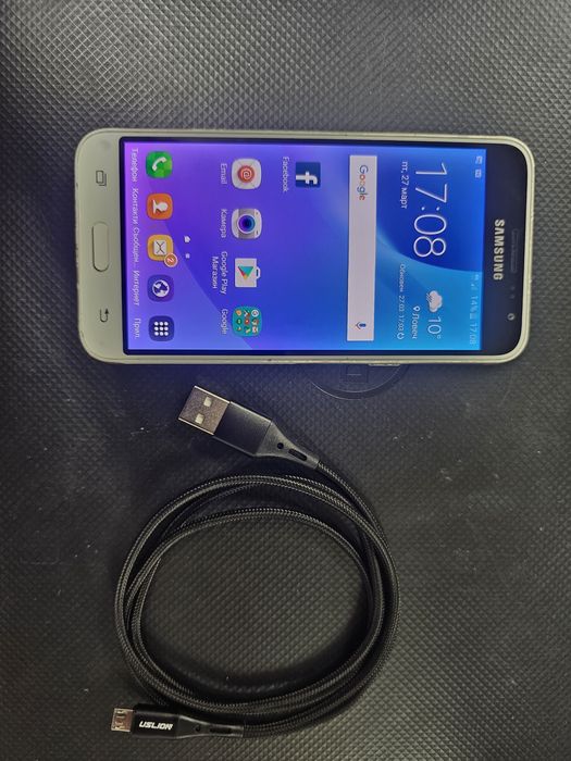 Samsung Galaxy j3 2016