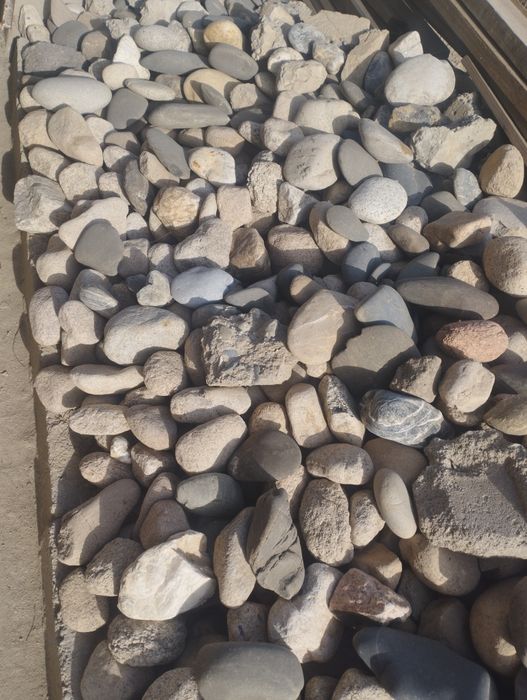 Тош сотилади,Бир камАЗ чикади, 1 млн