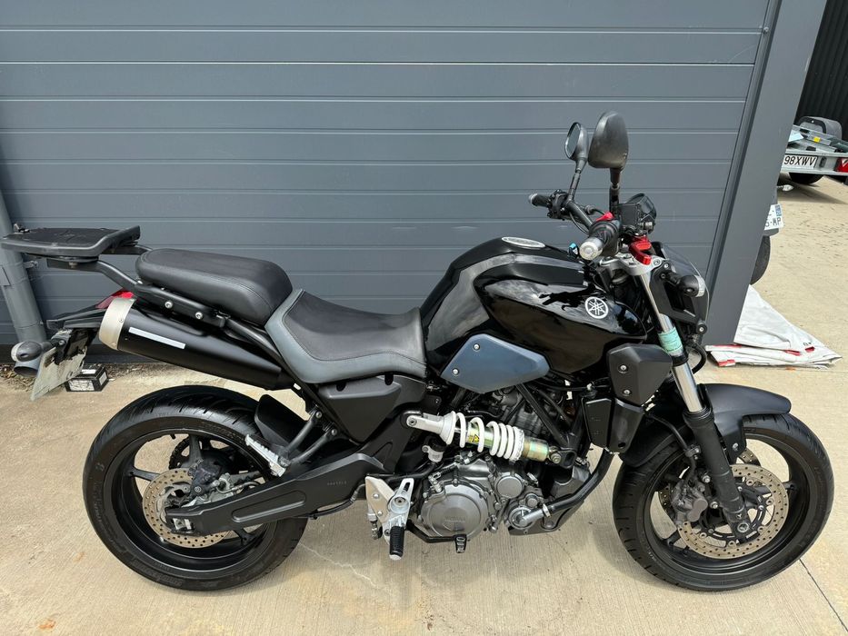 Funmoto Yamaha mt 03 permis A2