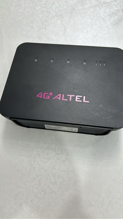 Роутер Wi-Fi Altel 4G+ model P28