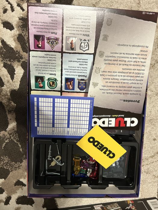 Jocuri de societate Cluedo si Dracuia
