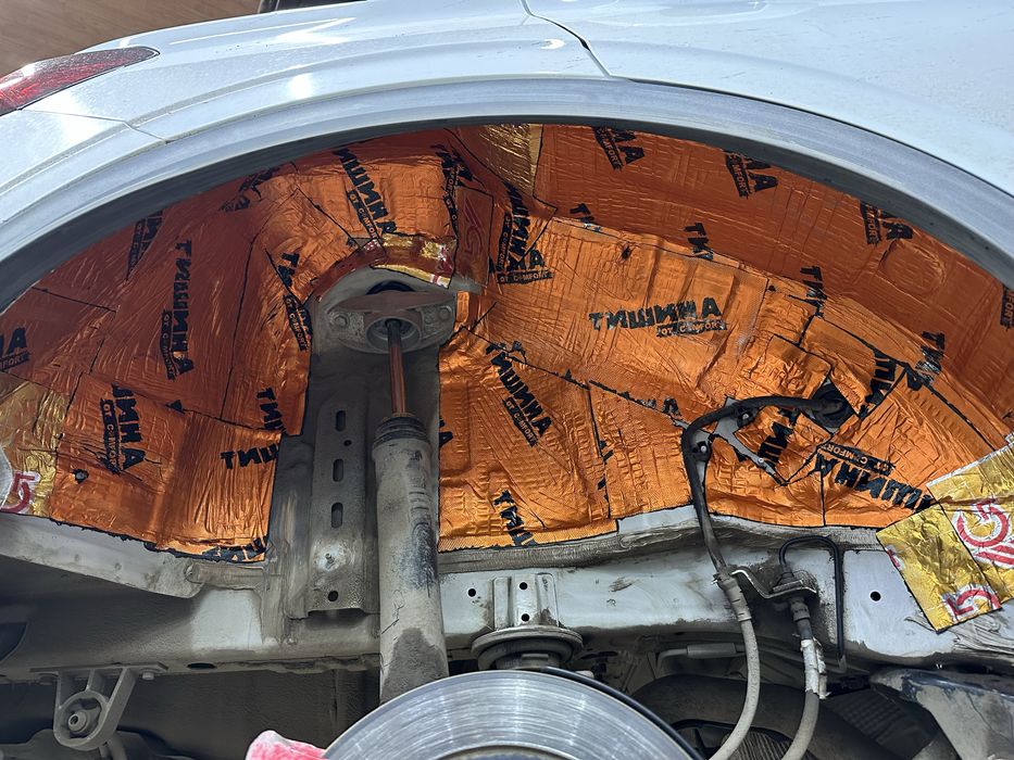 Шумоизоляция арок автомобиля