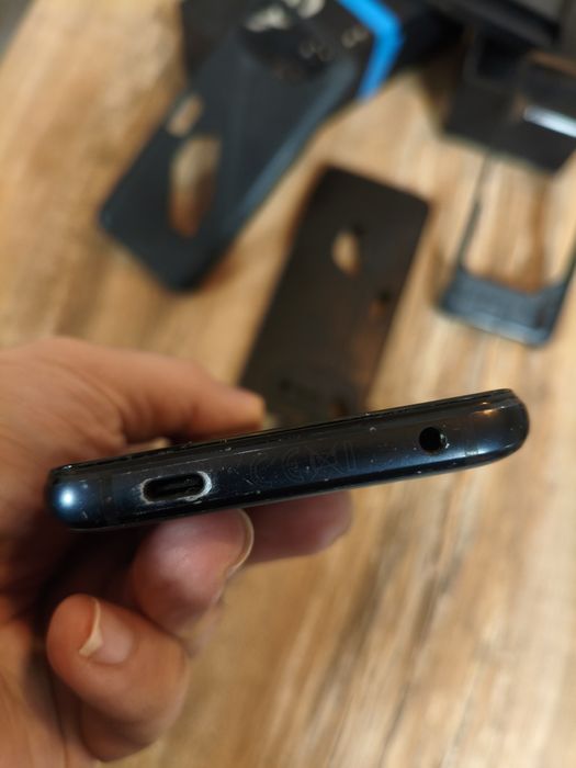 Asus rog 7 , 16 ram 512 g