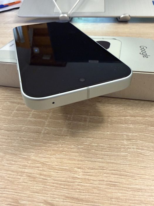 Google Pixel 10a-8/128 5G - смартфон на андройд