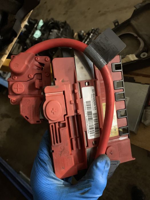 Borna baterie cu capsa pirotehnica pentru bmw e87 bmw seria 1