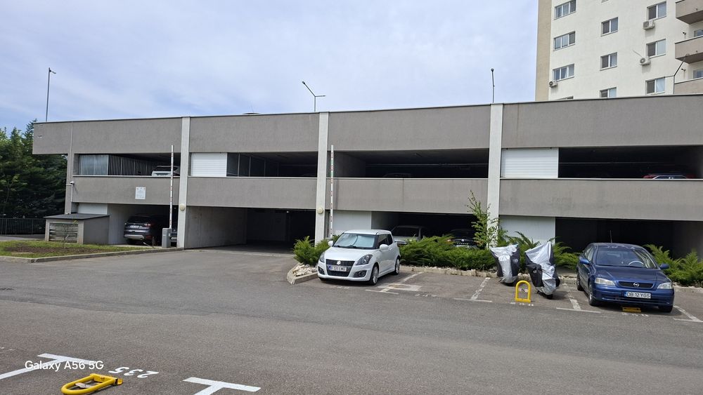 Loc parcare auto in complex rezidențial