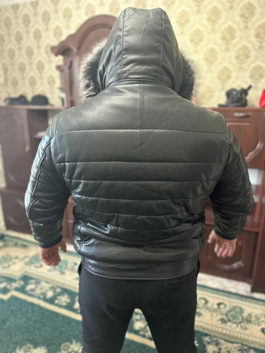 Зимняя кожанная куртка