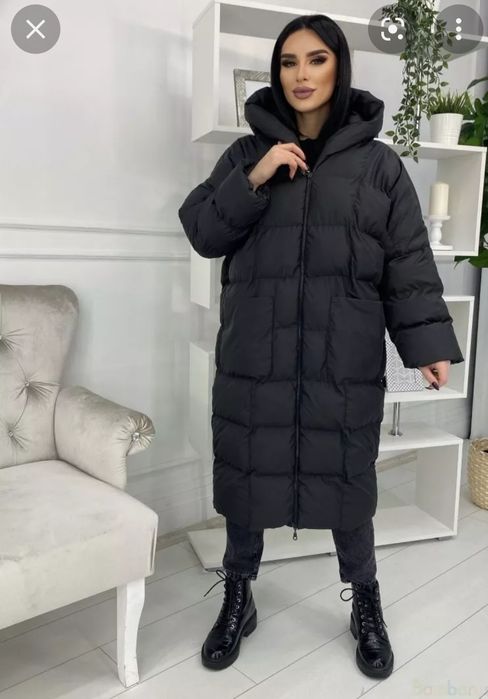 Продам 2 куртки черного цвета