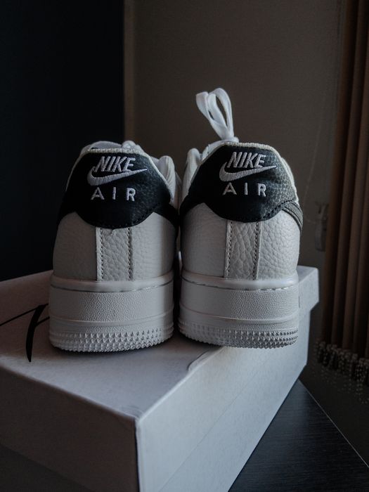 Air Force 1 Black Swoosh 07’ 43 Noi