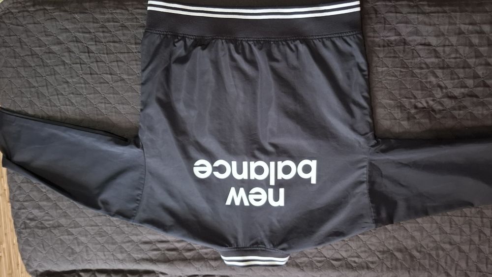 Бомбер new balance
