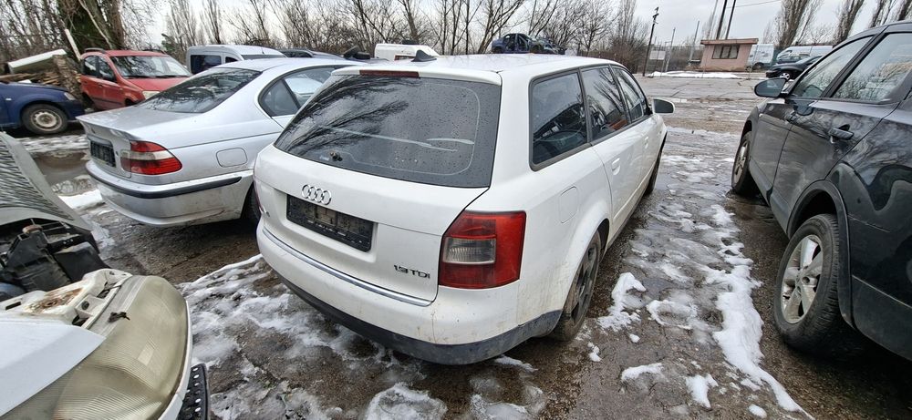 Dezmembrez Audi A4 B6 1.9D 2.0 B 2002