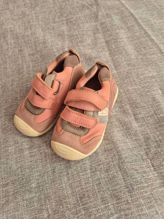 Детские кроссовки на девочку 22р Biomecanics