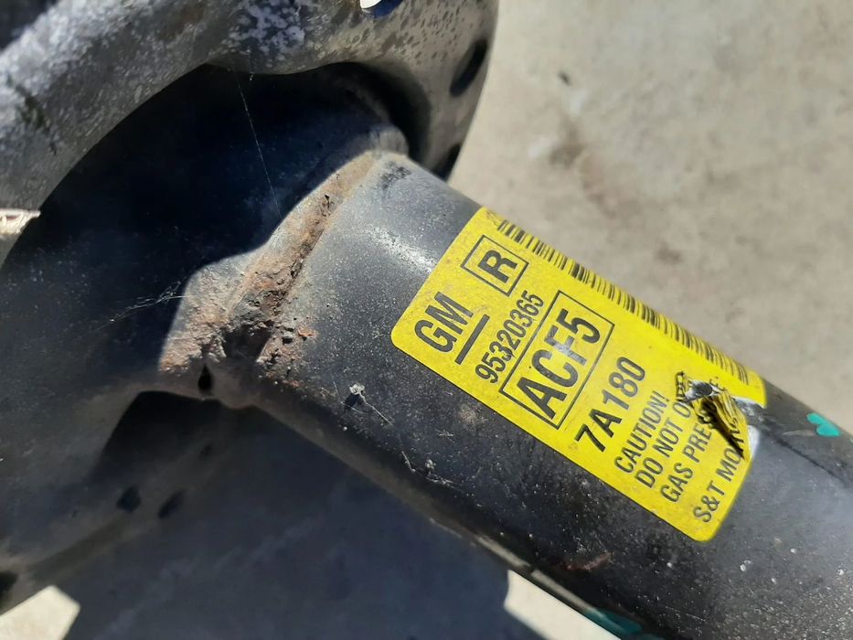 set amortizoare telescoape cu arcuri  fata 1.6 b opel mokka x j13 95320365  95320366