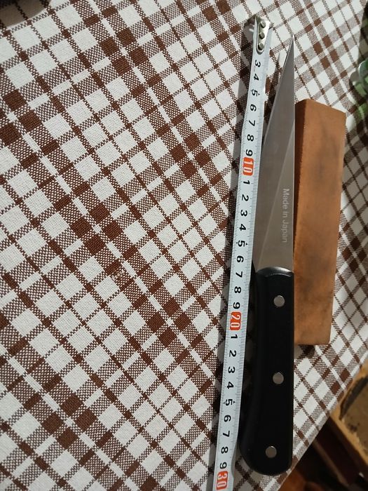 Японски нож за лява рака