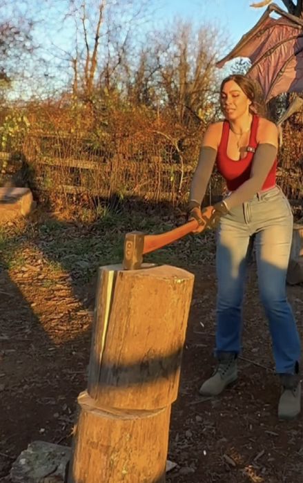 Колуны .Колун для рубки чурок .Топоры