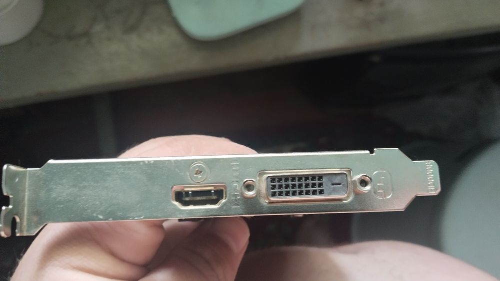 Видеокарта 2GB DDR4