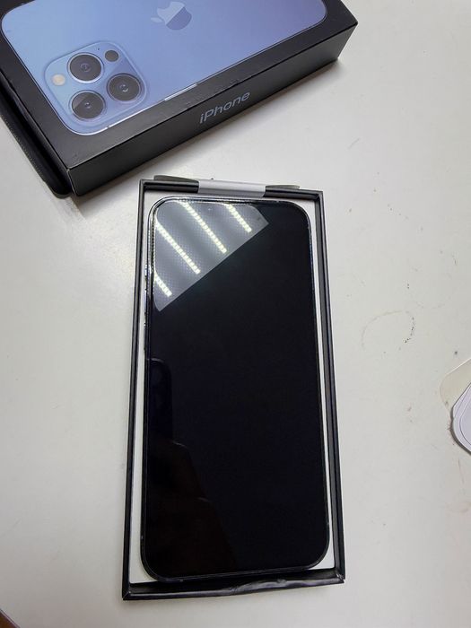 Прдам iPhone 13Pro 256GB Голубой (Оригинал)