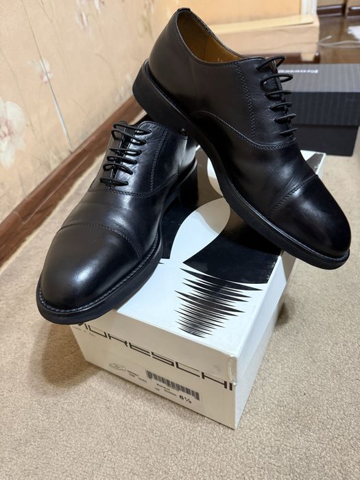 Продам мужские кожаные туфли ИТАЛИЯ MORESCHI
