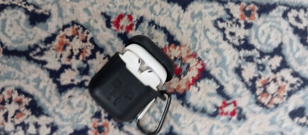 Продам хароший айрпотс