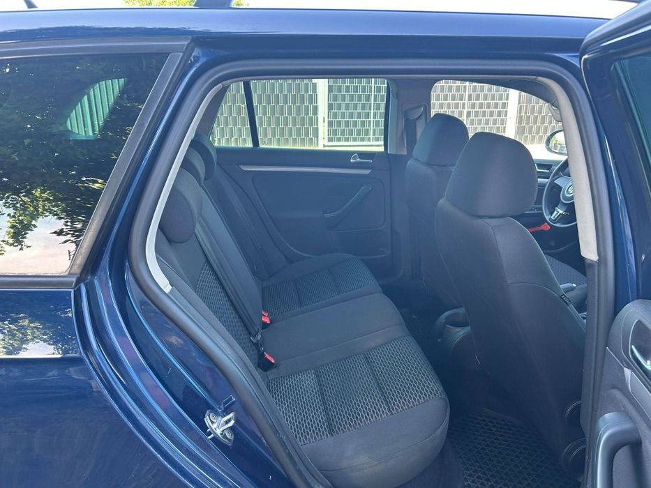 VOLKSWAGEN Golf 2012 — imagine 5