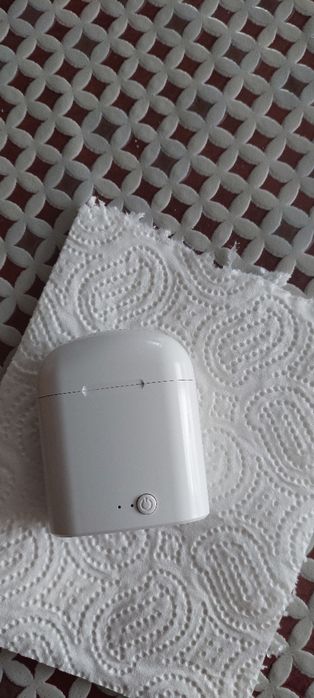 Блутут       слушалки