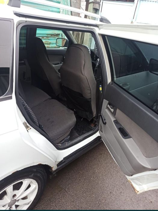 Продам машину Priora