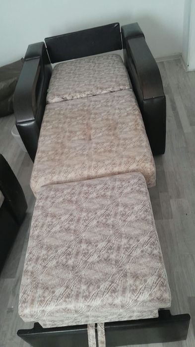 Продам 2 больших кресла