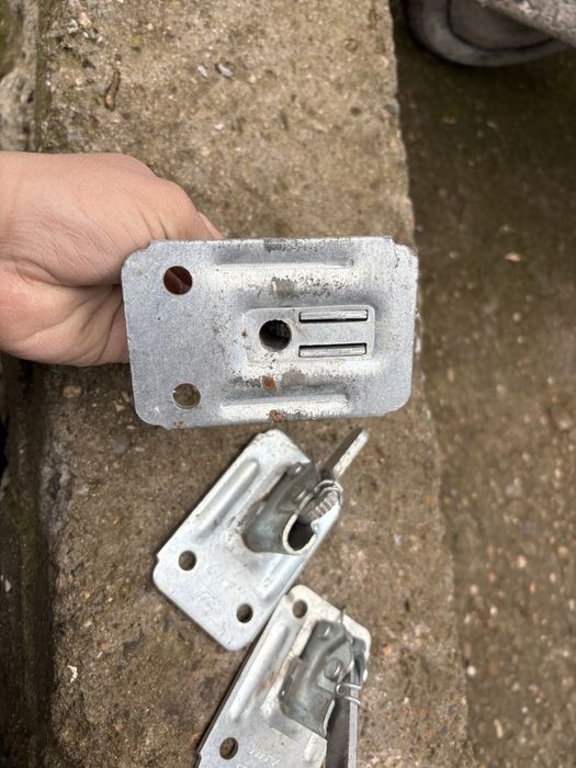 жабки - стяга за кофраж