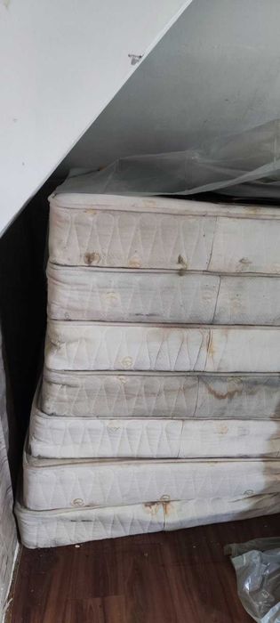 Продавам 20 бр. дунапрен 180x85x13 15 евро/бр. с бонус