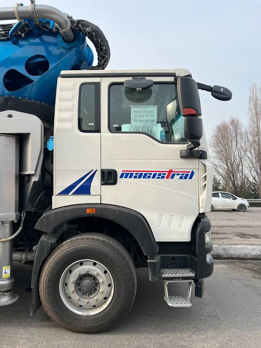 Автобетононасос Howo Jiuhe JH52 а шасси HOWO TX (52 метр)