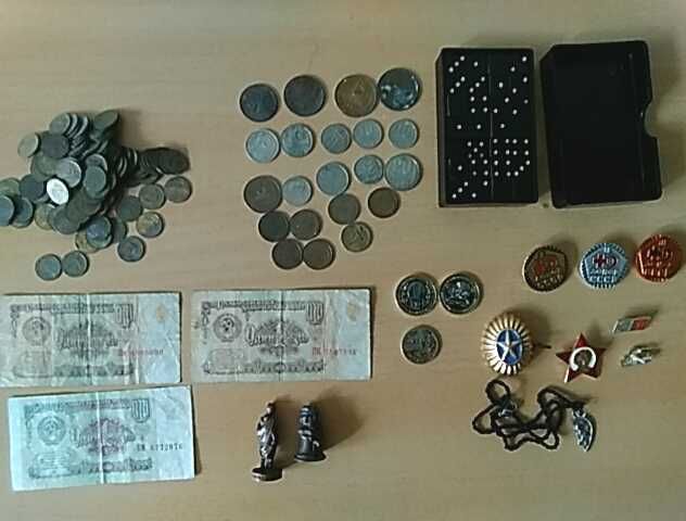 Продам дорожное домино значки