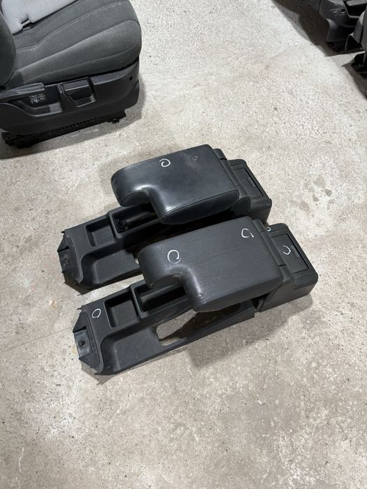 Подлокотник на BMW e36