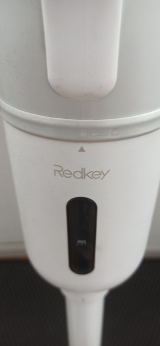 Пылесос Redkey на шнуре