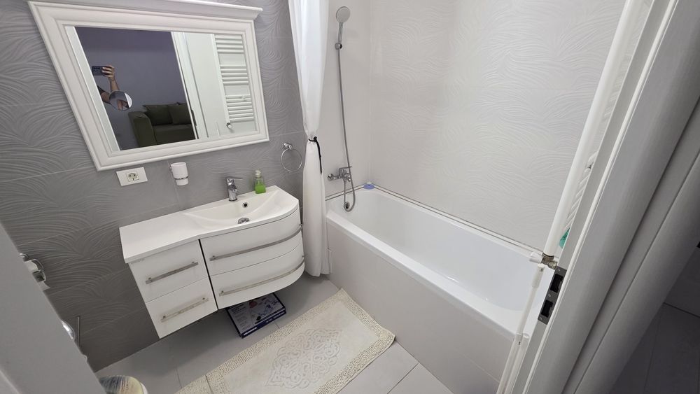 Apartament 2 camere de inchiriat