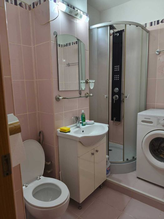 Inchiriez garsoniera