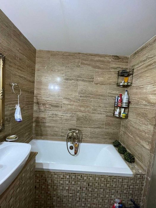 apartament 3 camere (scoala 10)